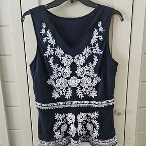 Embroidered Sleeveless Layered Mesh And Lined Navy Blouse PTP 19